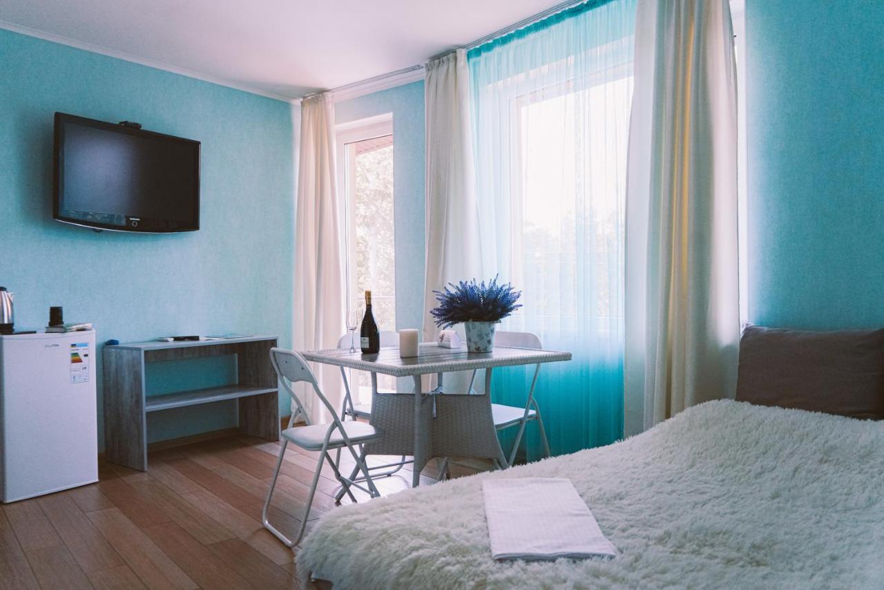 Hotel TsvetOk Odessa Buitenkant foto
