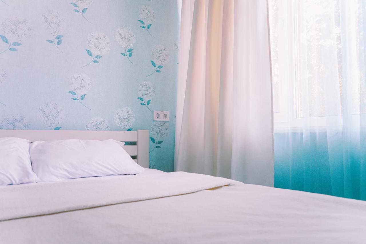Hotel TsvetOk Odessa Buitenkant foto