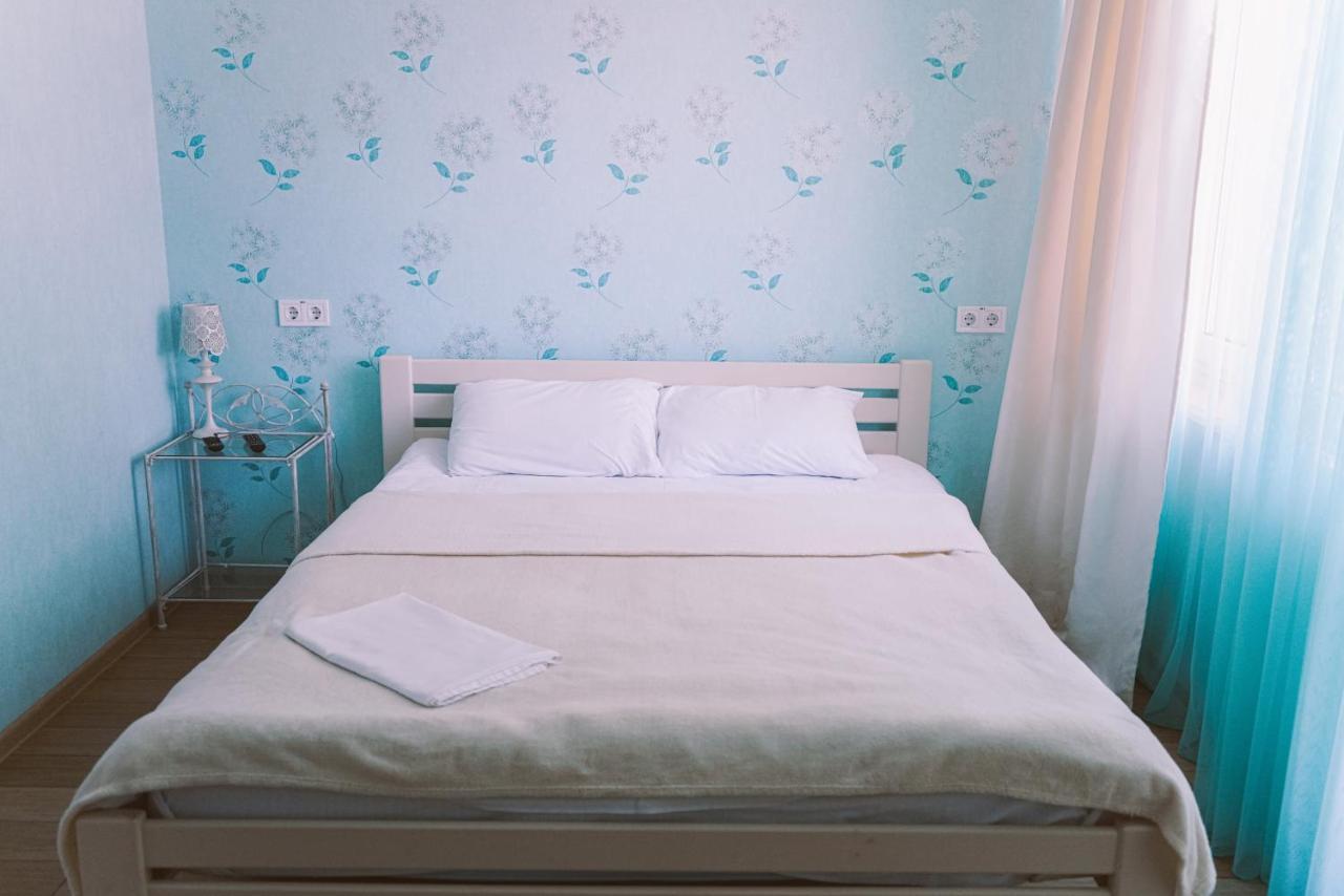 Hotel TsvetOk Odessa Buitenkant foto